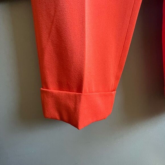 😊 3/$30 
CATO Capris Sz 10 Deep Orange, poly & spandex (lil stretch) EUC - Picture 5 of 11